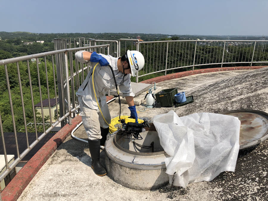 配水池の水中ドローン調査