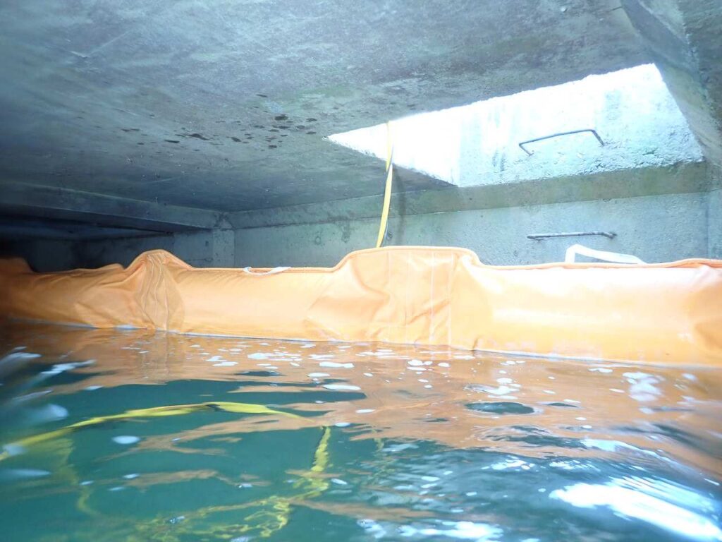 オイルフェンス取替