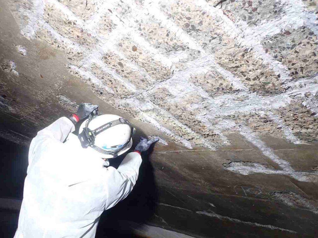 天井露筋箇所の補修