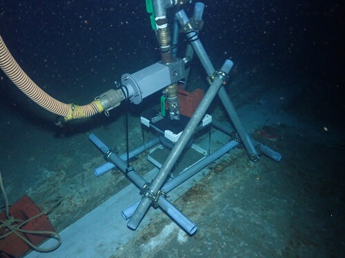 躯体下部へのグラウト注入